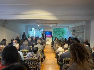 Evento de negocios en La Casa Nº10 promocionando una marca